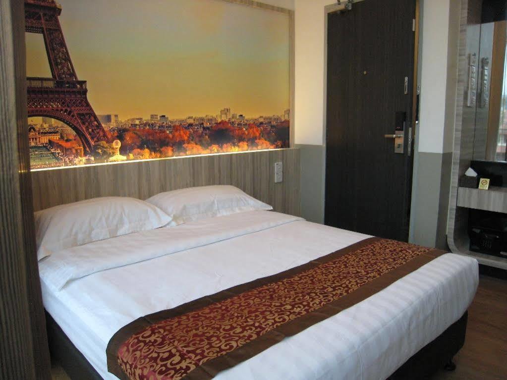 Dreamz Paradise Hotel Malacca Exterior photo